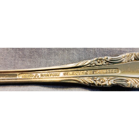 Two Reed and Barton Select Stainless Steel Salad Forks Korea - Picture 3 of 3